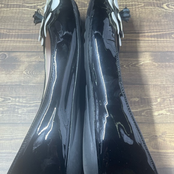 Paul Mayer Attitudes flower flats black patent leather - Picture 2 of 6